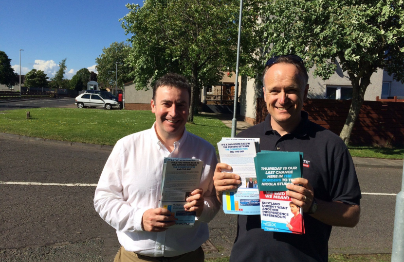 Stephen Bates campaigning with John Lamont in Jedburgh, with Neil Hudson