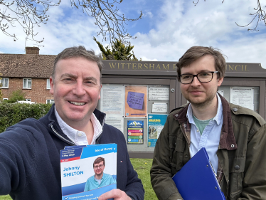 Stephen Bates Campaigning in the Isle of Oxney